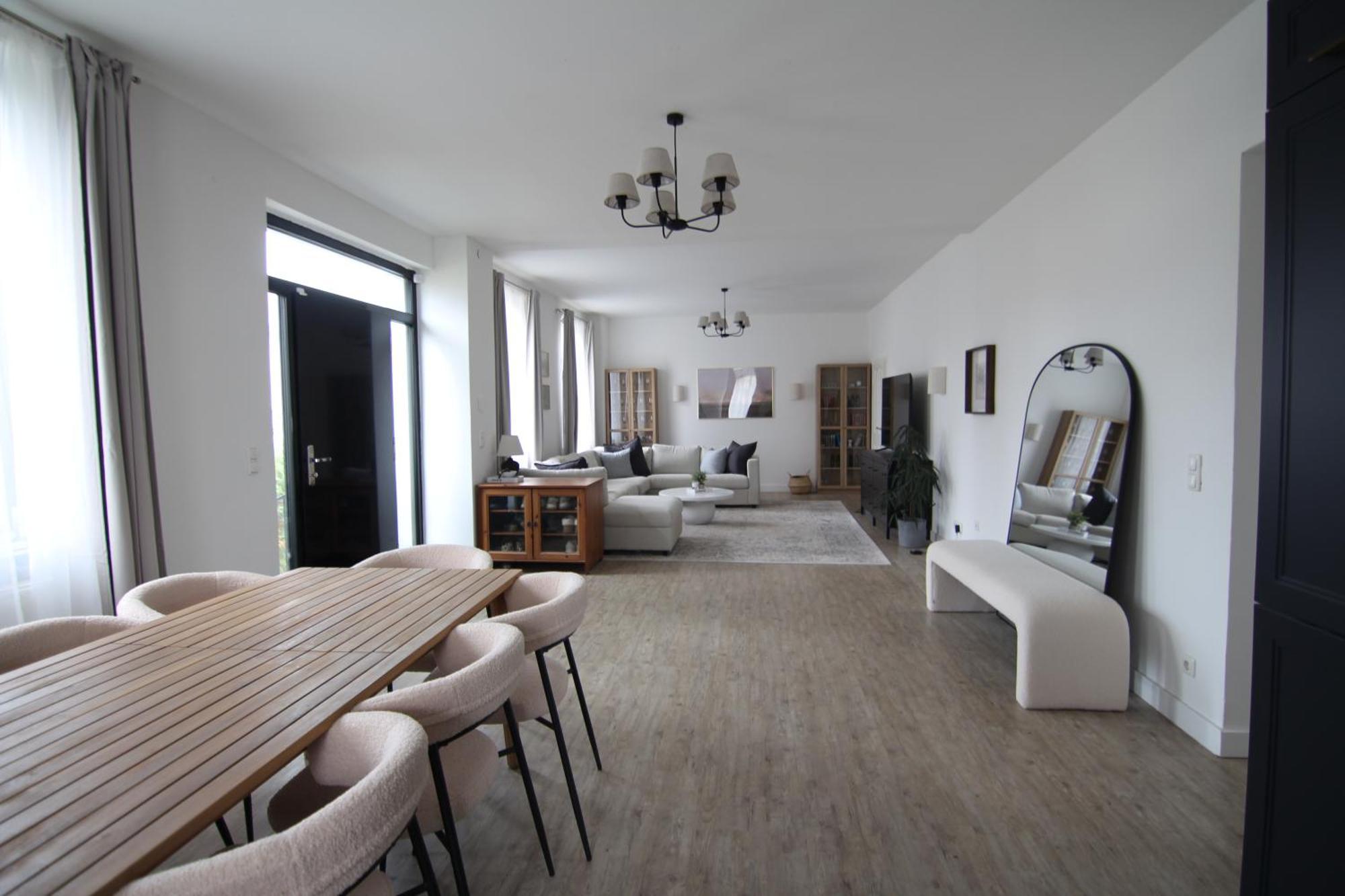 Haus Mit Pool, Garten Und Gym In Berlino